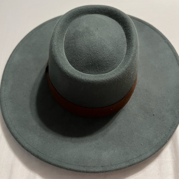 Accessories - WOMAN’S Felt Hat